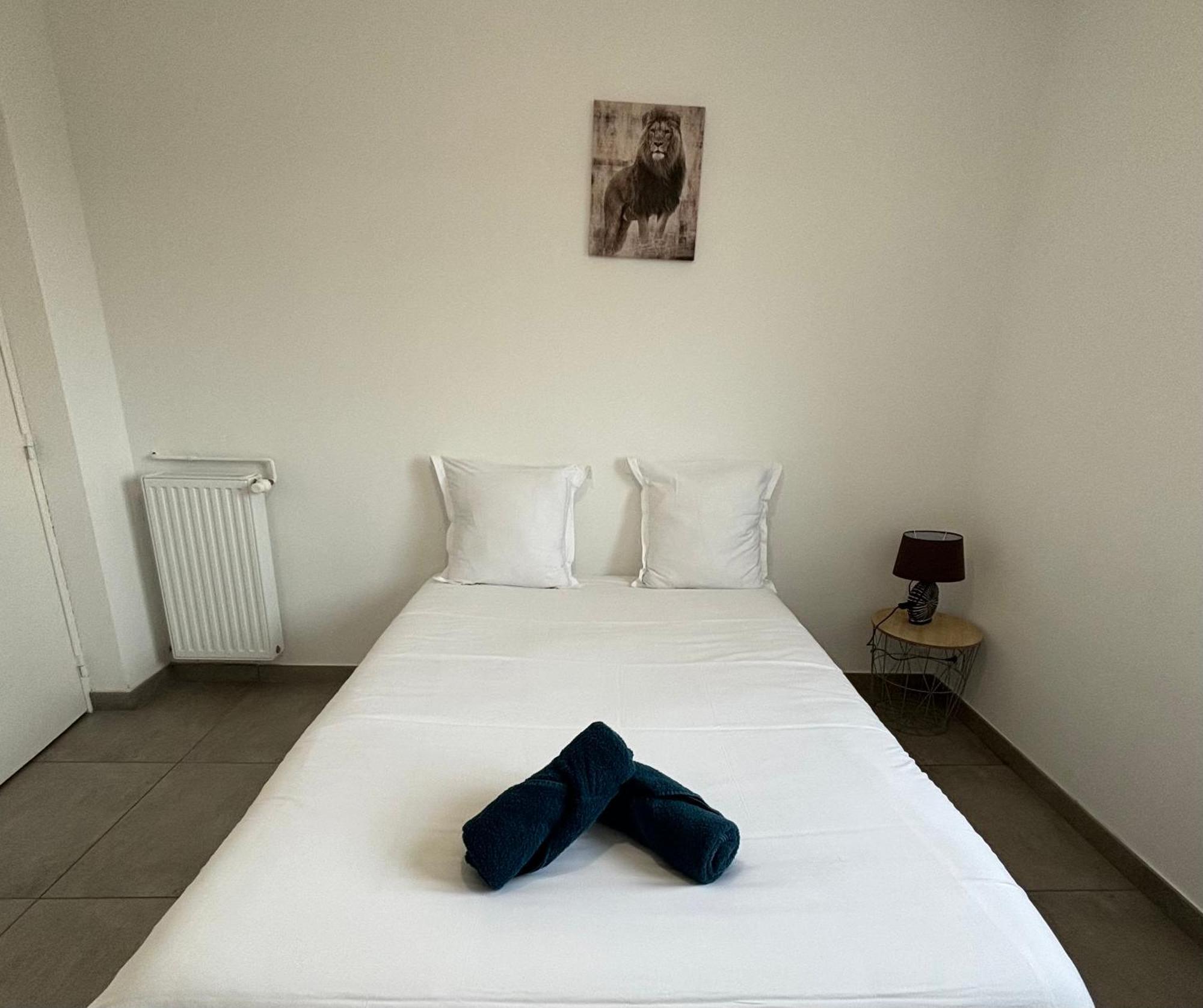 Appartement Le Spacieux - Circuit - Parking - 8 personnes - Rêve au Mans à Le Mans Extérieur photo